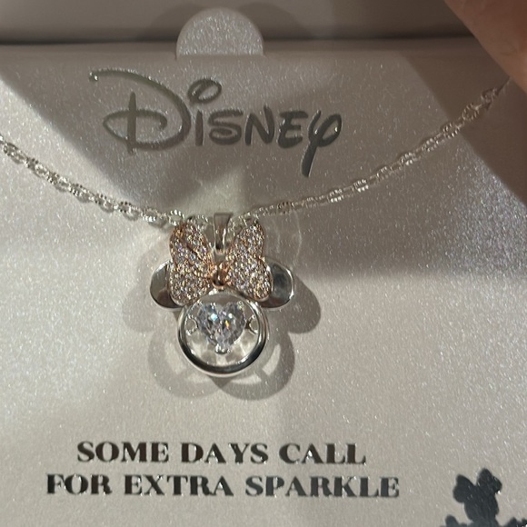 ✨✨✨ Disney Minnie Mouse necklace “Some Days Call for Extra Sparkles” 16.2 “ - Picture 5 of 5